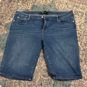 Women’s Gap Bermuda  Denim Shorts